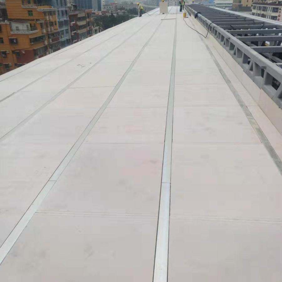 施工中 (44)